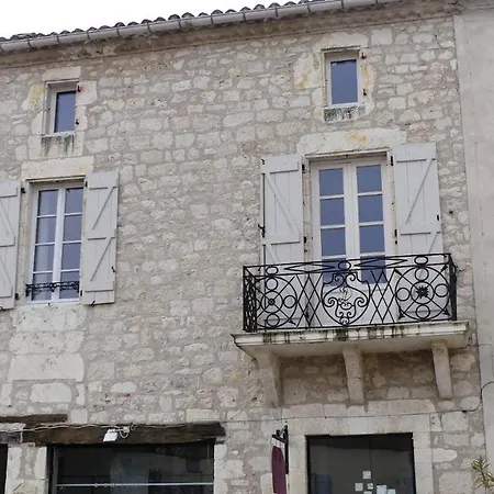 La Montcuquoise Apartment