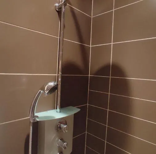 La Montcuquoise Апартаменты *