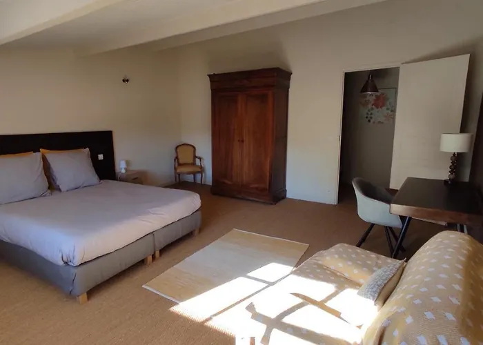 La Montcuquoise Апартаменты